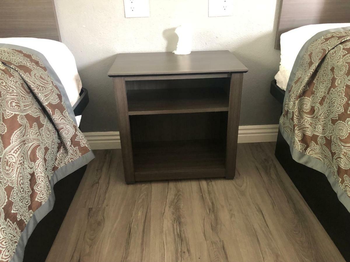 Mi Casa Motel Lynwood Eksteriør billede