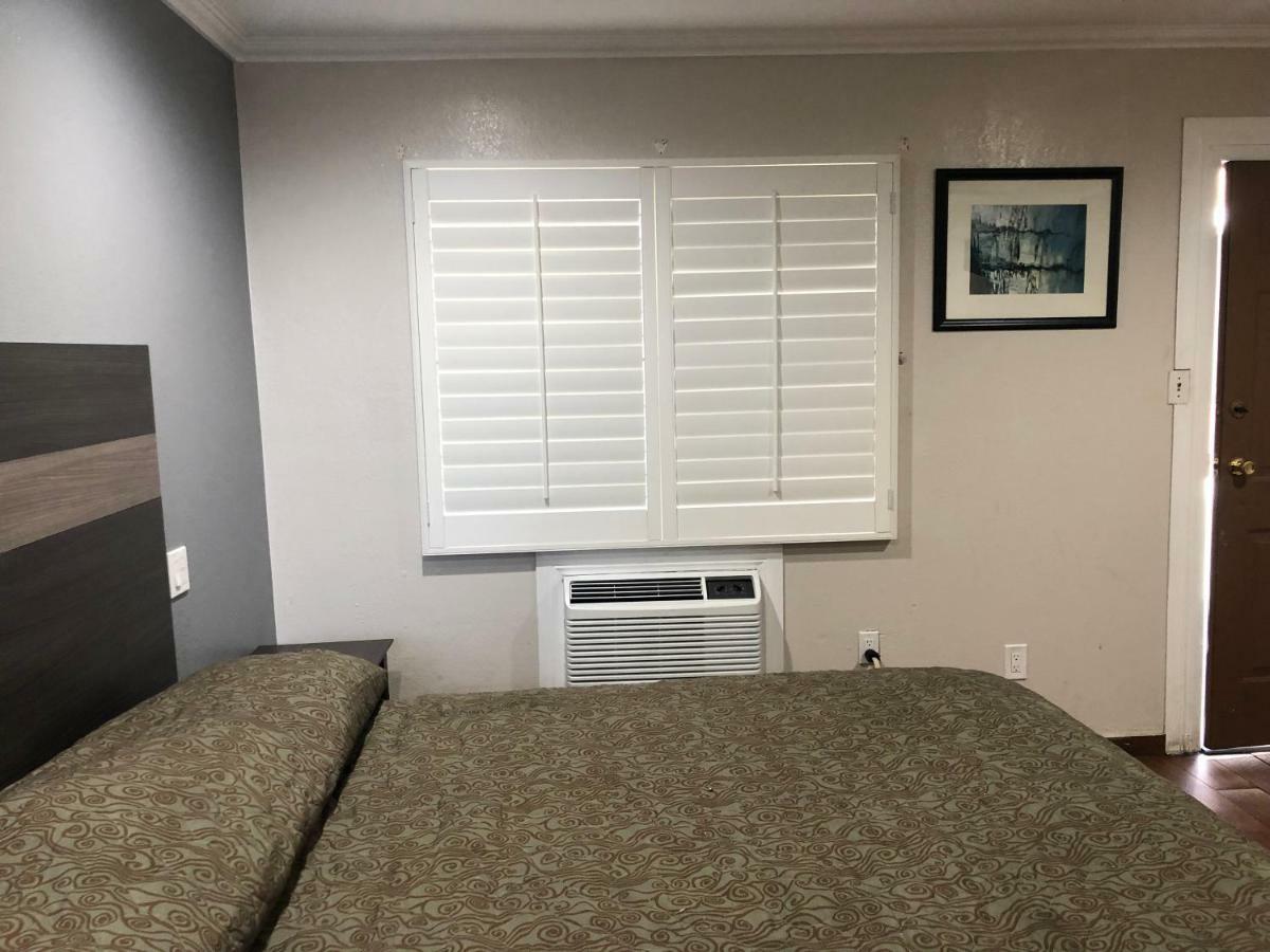 Mi Casa Motel Lynwood Eksteriør billede